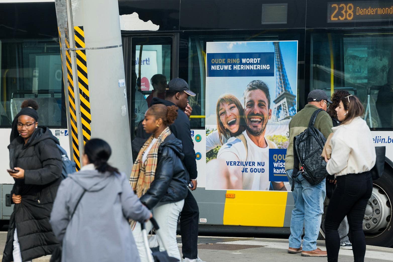 Goudwisselkantoor Window side 2m2 versie 2 13