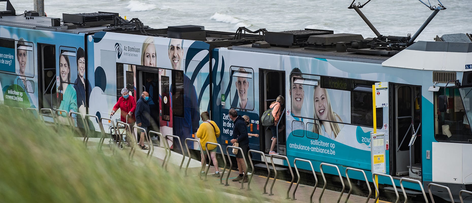 Kusttram Full wrap AZ zeno 4