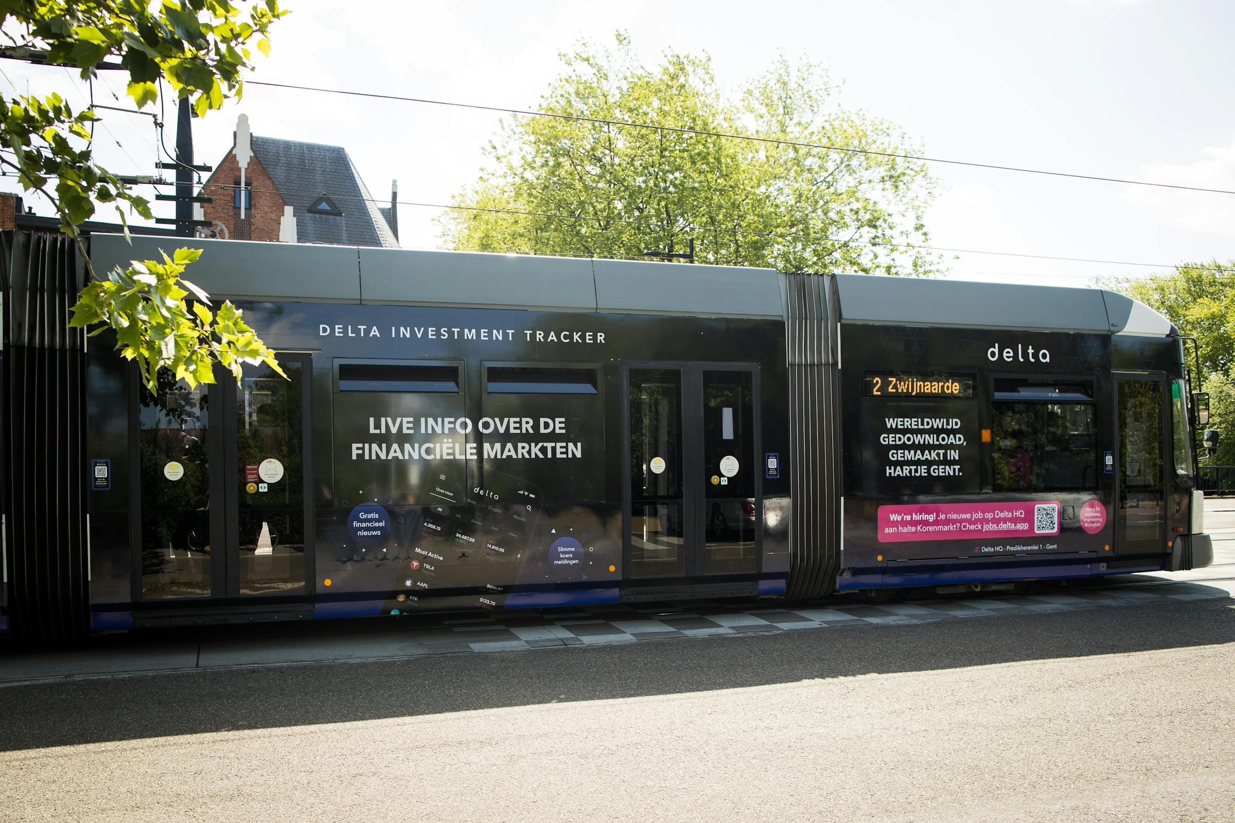 Delta full wrap tram 36