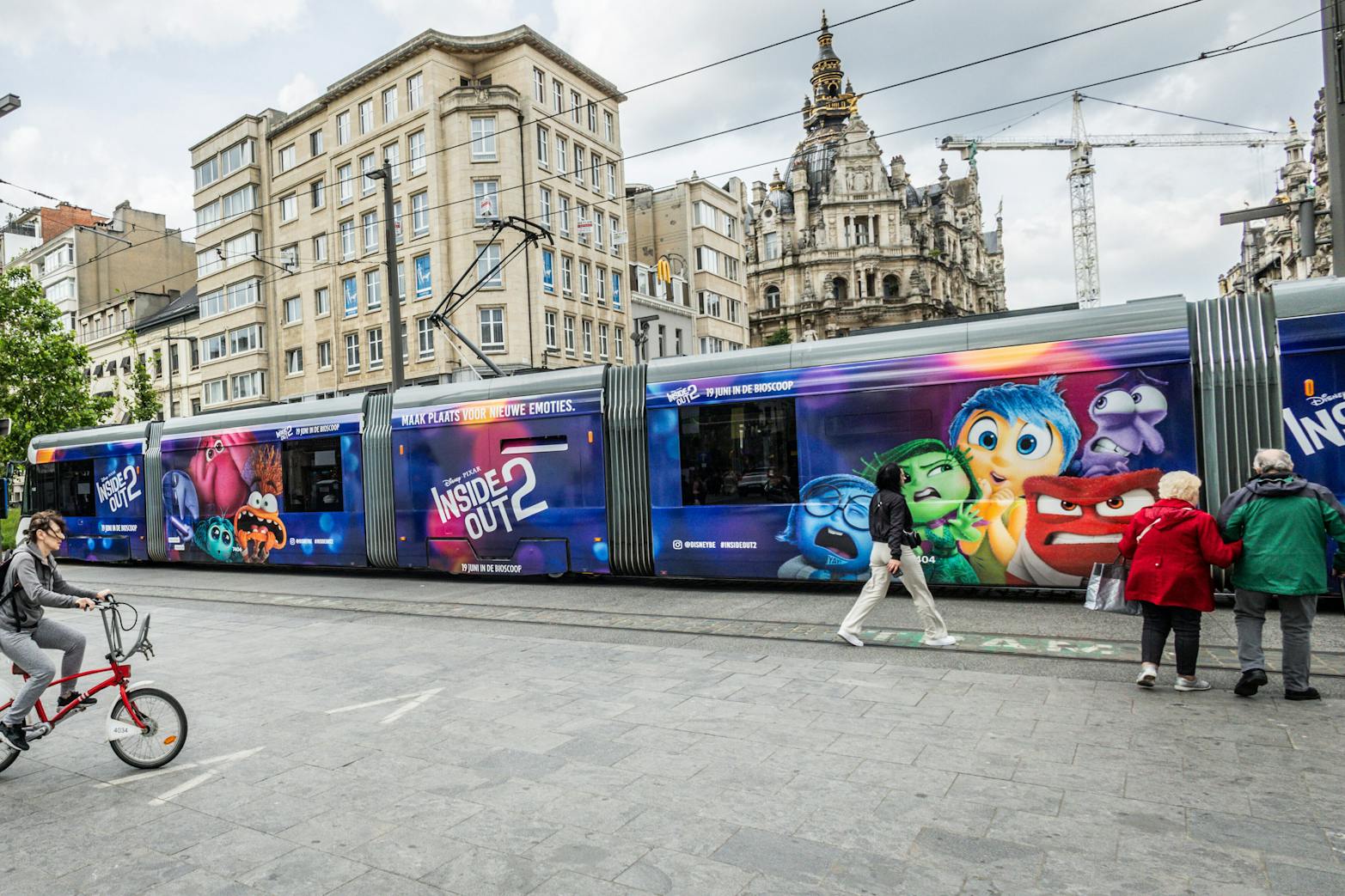 Disney inside out tram31