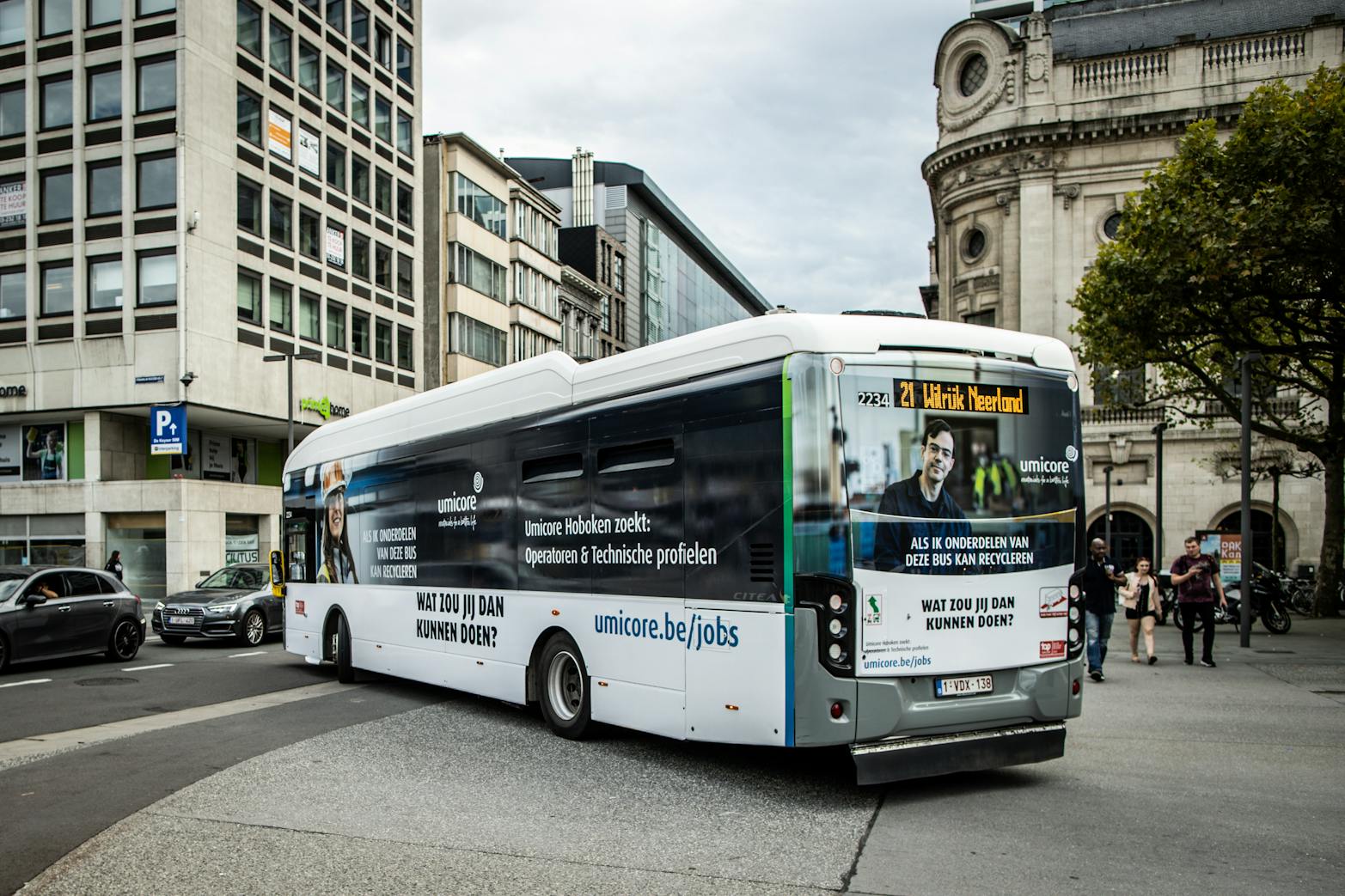 Full wrap bus Umicore 20