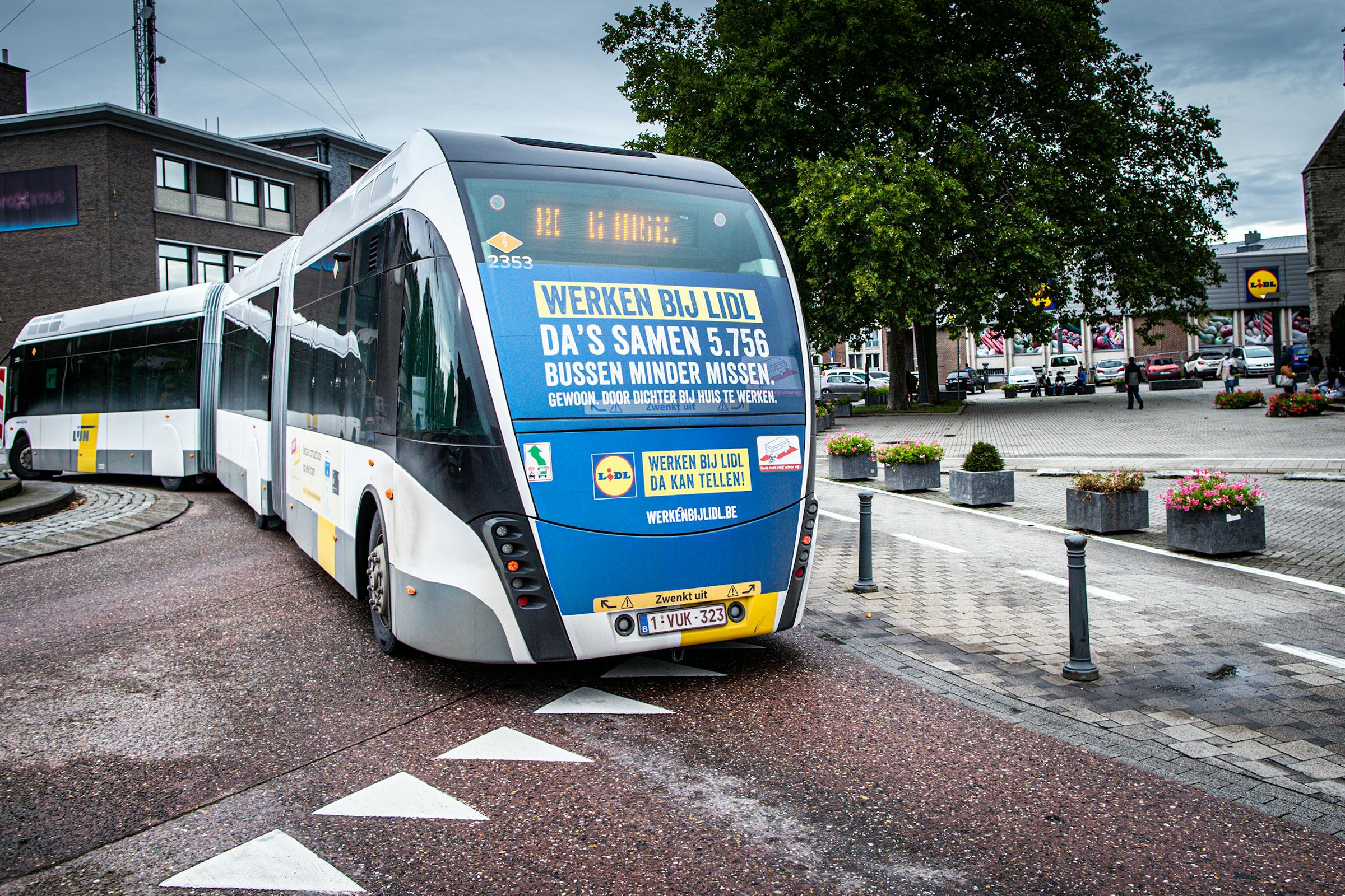 Trambus Super full back Lidl